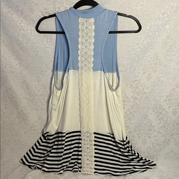 NWOT HYFVE Blue & Cream Striped Tank Top.  Size Large - Picture 2 of 4